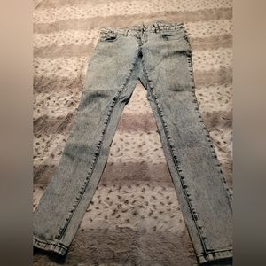 Wonens size 9 jeans